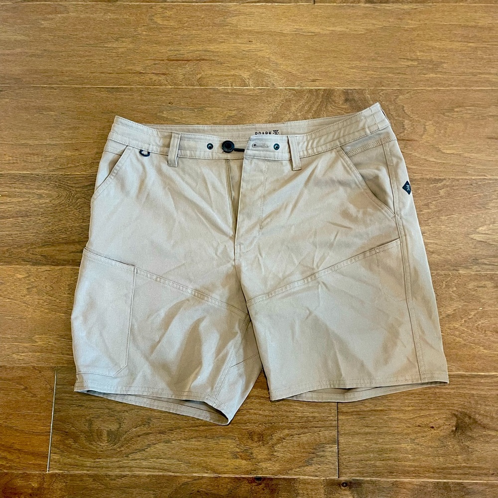 18 in Men’s Roark Shorts